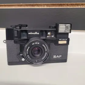 418238 KONICA MINOLTA Matic Af Point Shoot Film Camera