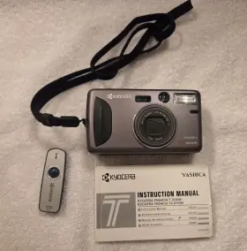 056242 KYOCERA Zoom Yashica Point Shoot Remote