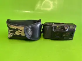883735 KYOCERA Scope Yashica Point Shoot Film Camera