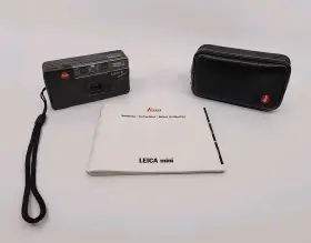 1833200 LEICA Mini Elmar Point Shoot Film Camera Strap