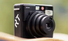19111 LEICA Sofort Films