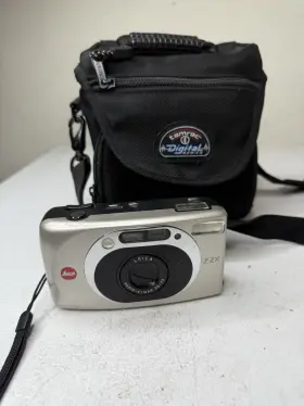 2581258 LEICA Vario Elmar Kept Point Shoot Film