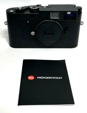 548182103707 LEICA Registration Card