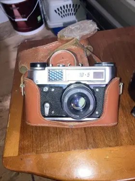 FED-5 LEICA Film Camera Lens