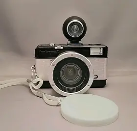 1235863 LOMOGRAPHY Fisheye Lomo Film Camera Flash