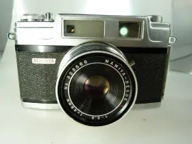 1155295 MAMIYA Sekor Lens Film Camera