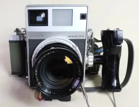 76573 MAMIYA Grip Sekor Film