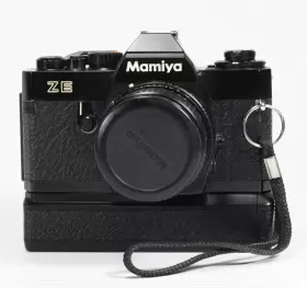 CAMBUN1 MAMIYA Slr Camera Lenses Motor Drive Flash Bag #3