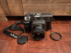 MK3032 MAMIYA Lens Format Rangefinder Film Camera