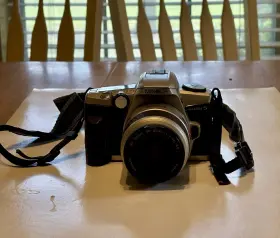 00112587 MINOLTA Maxxum Slr Camera Auto Manual Focus Flash