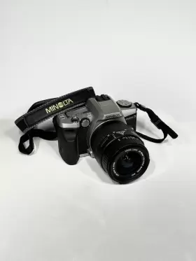 2163-910 MINOLTA Maxxum Slr Sigma Zoom Lens