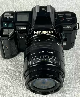 21909365 MINOLTA Maxxum Af Slr Film Camera Zoom Lens Powers