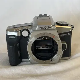 31317010 MINOLTA Maxxum Slr Film Camera Auto Manual Focus