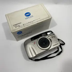 37913050 MINOLTA Action Zoom Film Camera Aspherical Lens