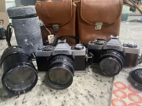 XG-10 MINOLTA Camera Extras Lenses Bag