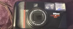 1817 NIKON Zoom Point Shoot Film Camera