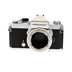 1830 NIKON Nikkormat Film Camera Body