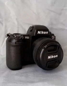 2004345 NIKON Slr Film Camera Af Nikkor Lens