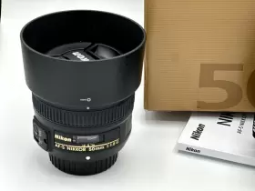 2044837 NIKON Af Nikkor Lens