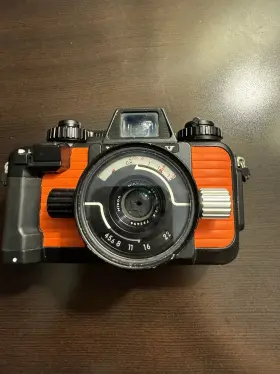 3008773 NIKON Nikonos Underwater Film Camera Nikkor
