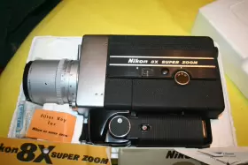 699422 NIKON Zoom Film Movie Camera Wt Box Receipt