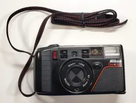 One-touch NIKON Point Shoot Film Camera Repair One-touch NIKON Point Shoot Film Camera Repair