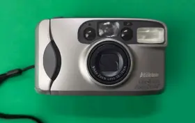 70AF NIKON Touch Zoom Point Shoot Film Camera