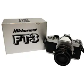 897143 NIKON Nikkormat Slr Camera Nikkor Lens Box
