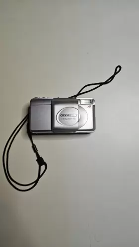 120480 OLYMPUS Infinity Zoom Af Film Camera Lens