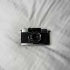 EE-3 OLYMPUS Pen Half Frame Film Camera Flag