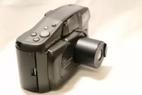 XB-70 OLYMPUS Accura Zoom Af Point Shoot Film Camera