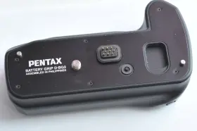 027075135888 PENTAX Battery Grip