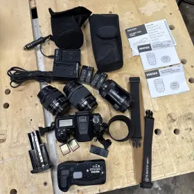 24MP PENTAX Body Battery Grip Lenses Shutter