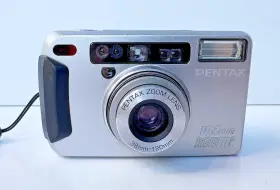 4551380 PENTAX Iqzoom Point Shoot Film Camera