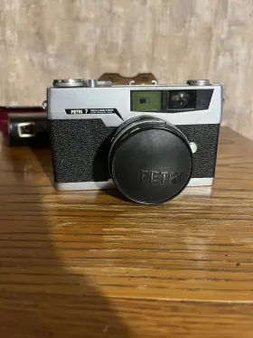 398027 PETRI Camera #2