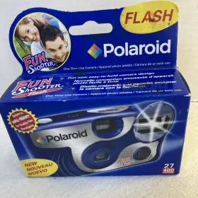 047007022185 POLAROID Fun Shooter Flash Disposable Camera