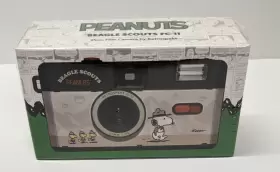 FC-11 RETROSPEKT Peanuts Beagle Scouts Film Camera #2