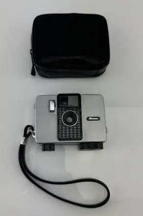 143374 RICOH Auto Half First Frame Film Camera