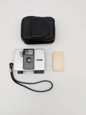 173523 RICOH Auto Half Frame Film Camera