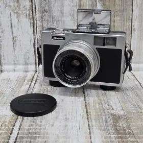 29785 RICOH Ricohmatic Camera Format Film