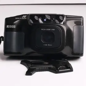 353655 RICOH Shotmaster Zoom Film Camera Autofocus Flash