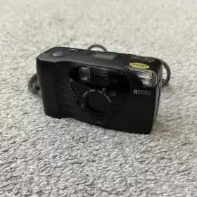 FF-9D RICOH Point Shoot Film Camera