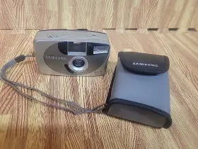 20TI SAMSUNG Maxima Lens Reduction Point Shoot Camera