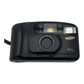 97335515 SAMSUNG Point Shoot Camera Auto Focus Flash