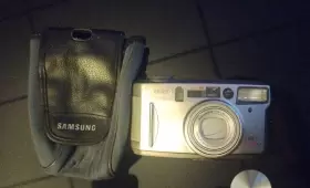EVOCA170SE SAMSUNG Evoca Qd Sports Point Shoot Camera