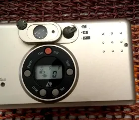 IMPAX210I SAMSUNG Impax Point Shoot Aps Film Camera #2