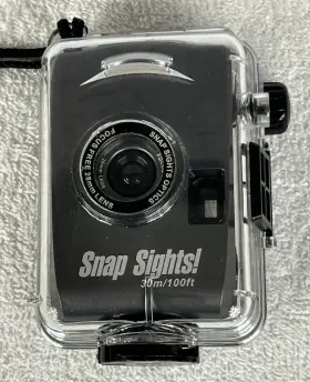 AA163238 SNAP SIGHTS Underwater Film Camera Waterproof Feet