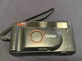 RL200 VIVITAR Rl Point Shoot Film Focus Dx Camera