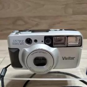 357PZ VIVITAR Quartz Point Shoot Film Camera #3