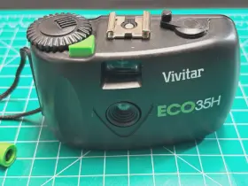 ECO35H VIVITAR Camera Lomo
